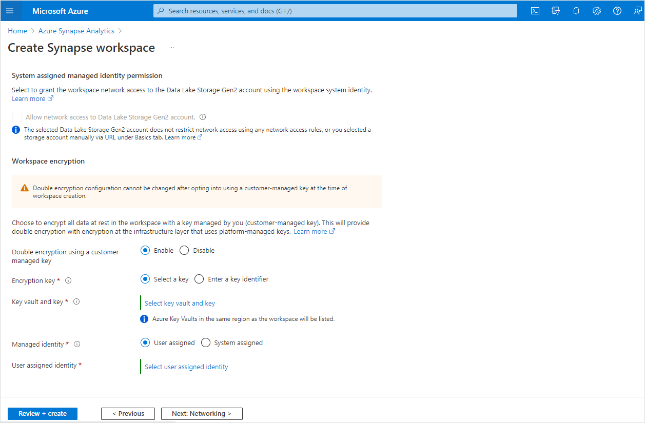 In diesem Diagramm sehen Sie die Option, die ausgewählt werden muss, um einen Arbeitsbereich für die doppelte Verschlüsselung mit einem vom Kunden verwalteten Schlüssel zu aktivieren.