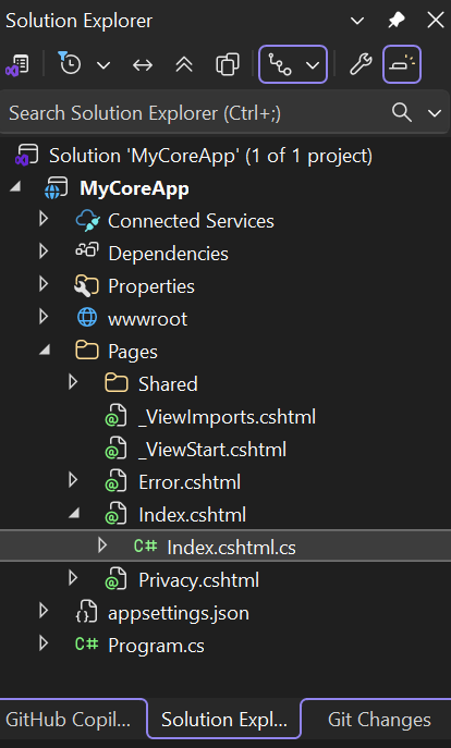 Screenshot zeigt die Datei Index.cshtml, die im Lösungs-Explorer in Visual Studio ausgewählt ist.
