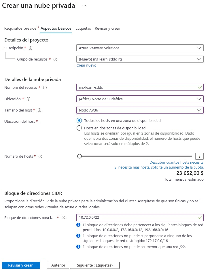 Captura de pantalla de Azure Portal en la que se muestra cómo crear una nube privada de Azure VMware Solution con todos los campos necesarios para la implementación.