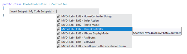 関連するスニペットをクリックして、一覧から選択する 関連するスニペットをクリックして、一覧から選択する
