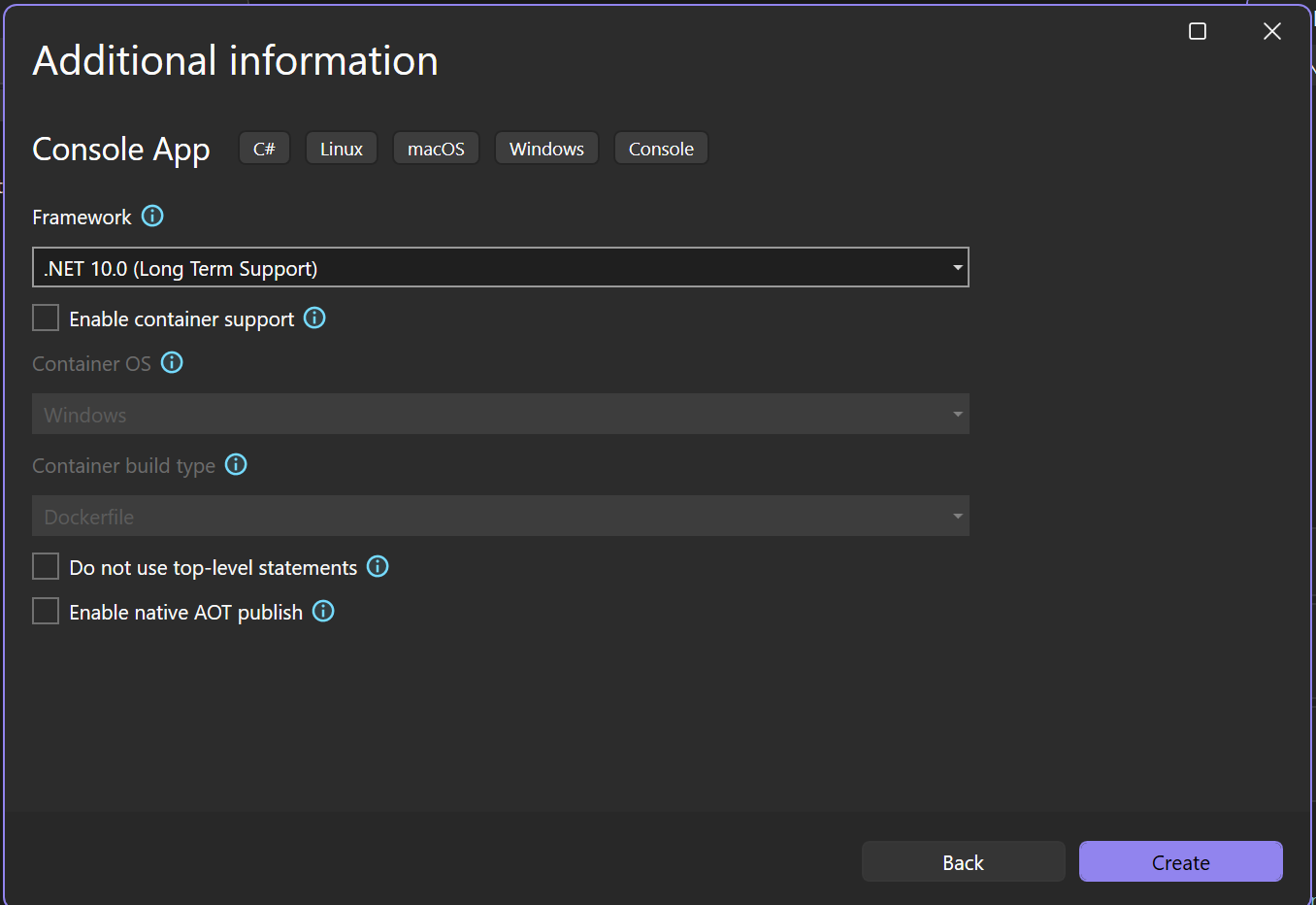 Zrzut ekranu okna Dodatkowe informacje w programie Visual Studio, który pokazuje .NET 10.0 wybrane jako platformę docelową dla nowego projektu.