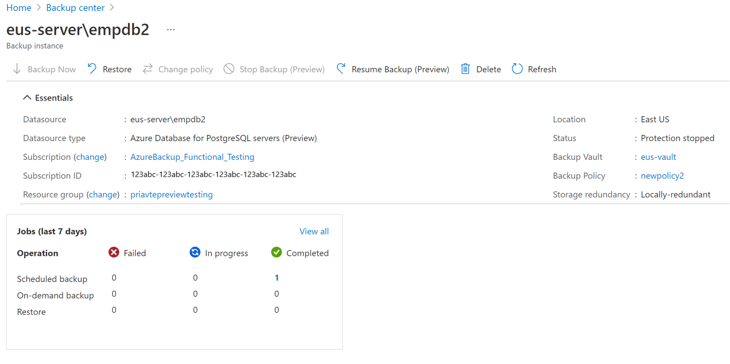 Captura de tela que mostra os detalhes de uma instância de backup e o botão Retomar Backup.