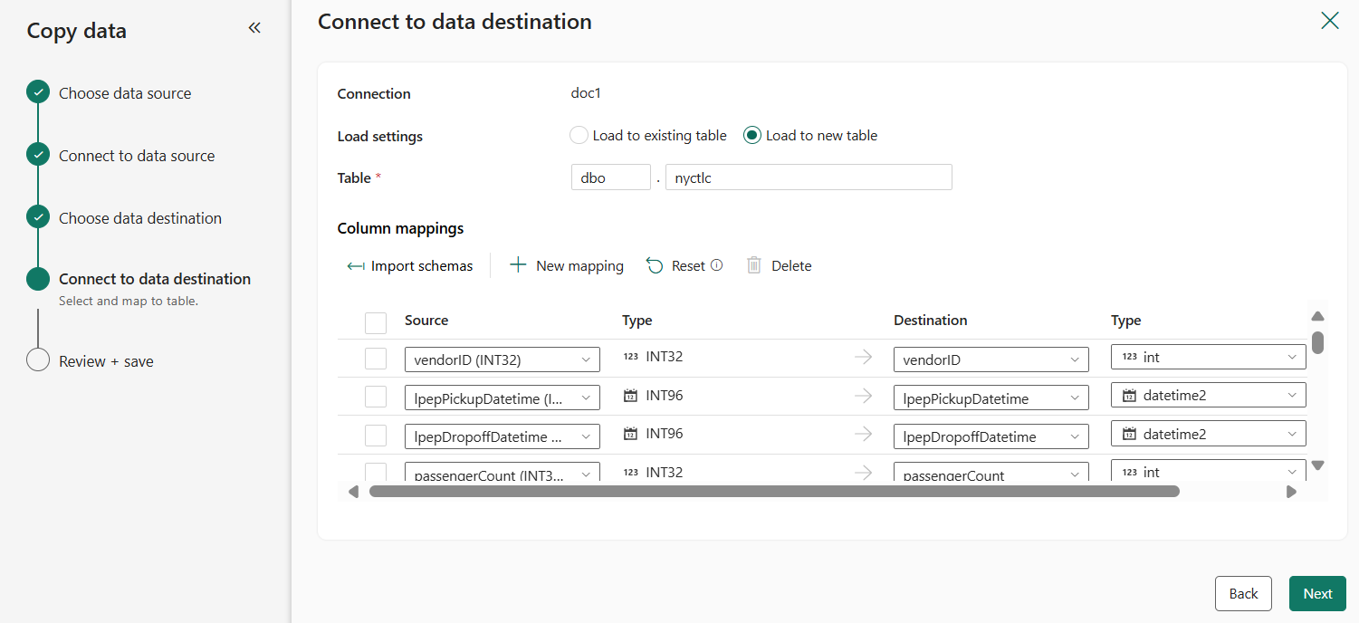 สกรีนช็อตที่แสดงชื่อตารางที่จะสร้างในปลายทางของคลังสินค้า