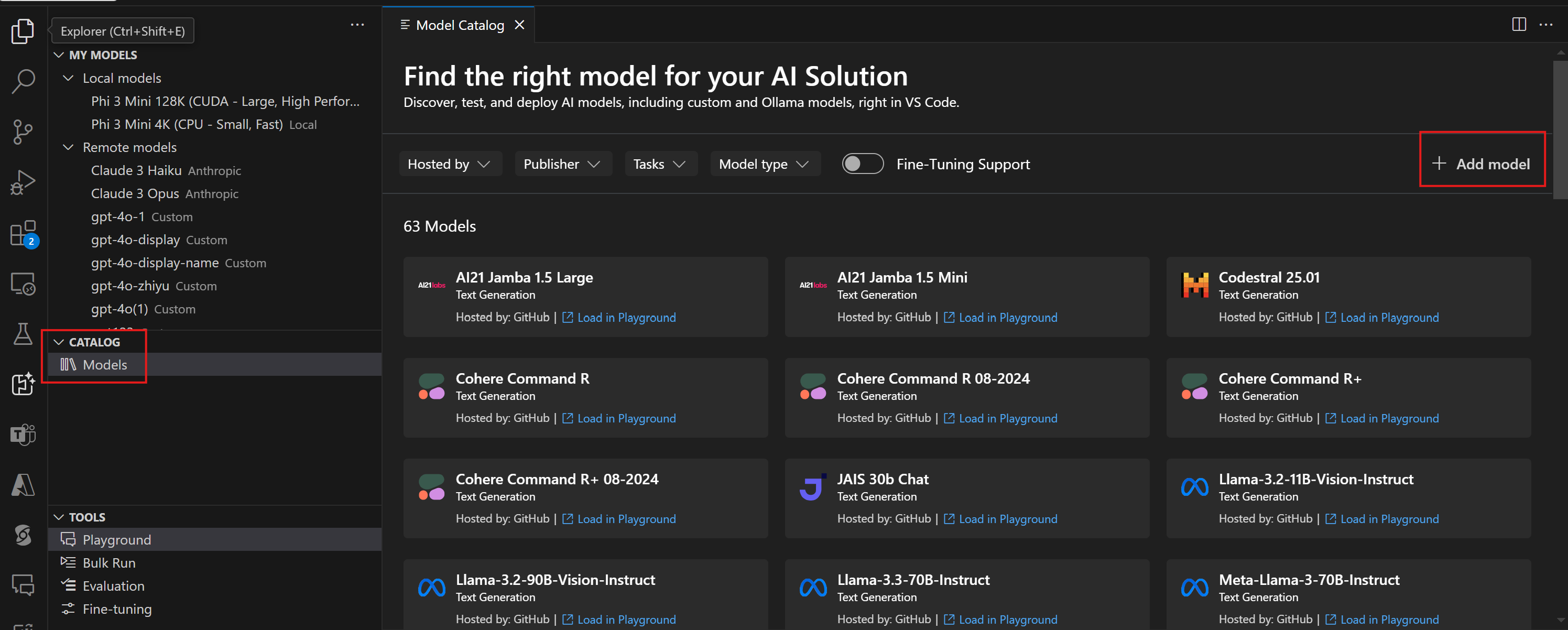 VS Code 中的 AI 工具包模型目录窗口的屏幕截图