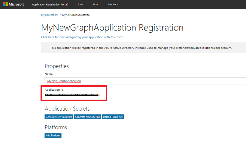 截圖顯示在哪裡可以看到應用程式 ID。